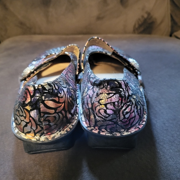 Alegra metallic rose Mary Jane shoes, size 40. - Picture 10 of 10